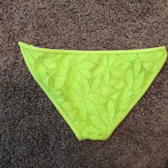 Aerie Bikini Set - Picture 3 of 8